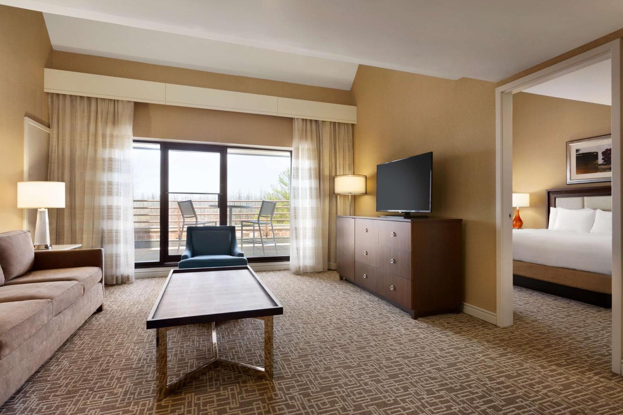 Hilton Boston Dedham Hotel Exterior foto