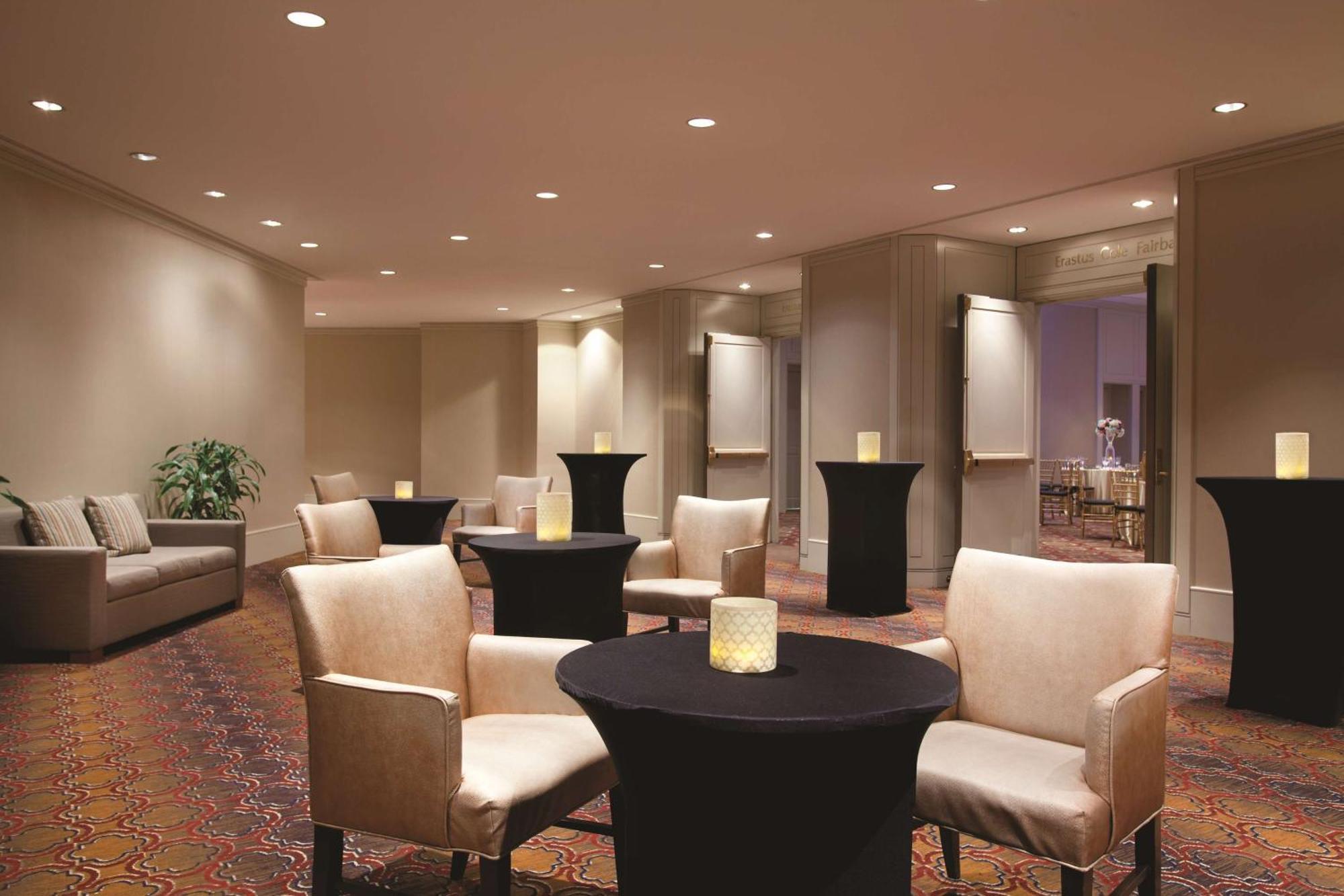 Hilton Boston Dedham Hotel Exterior foto